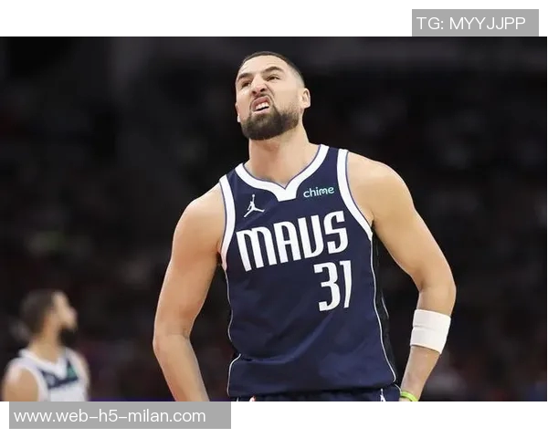 克莱状态低迷半场替补出战仅得2分3板1助表现令人失望